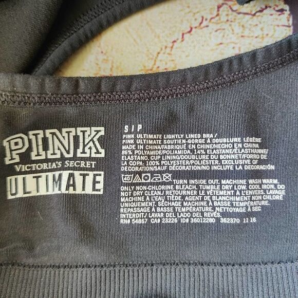 PINK Victoria's Secret Ultimate lightly lined halter sports bra sz S - Picture 8 of 8